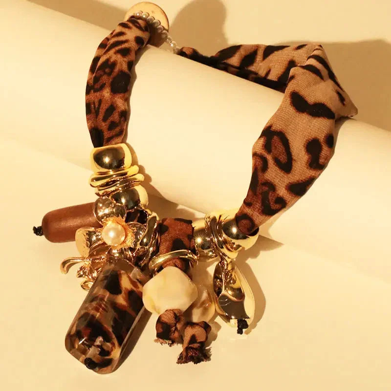 Retro Chic Leopard Beads Necklace — Bold & Timeless - Glow by Hellen African and Boho Jewelry African Home Decor Cultural Accessories