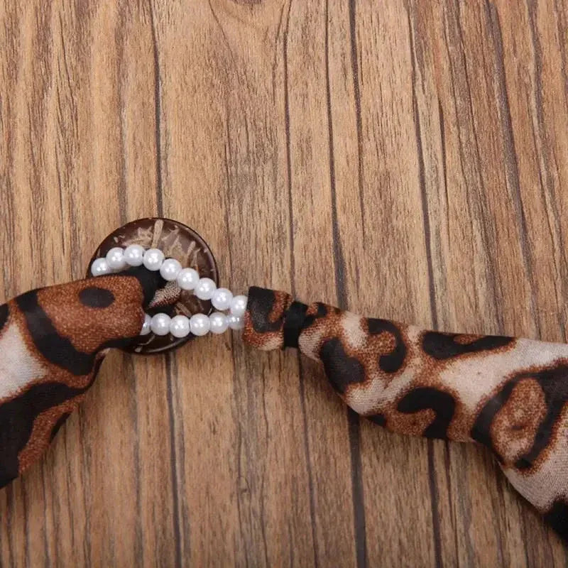 Retro Chic Leopard Beads Necklace — Bold & Timeless - Glow by Hellen African and Boho Jewelry African Home Decor Cultural Accessories