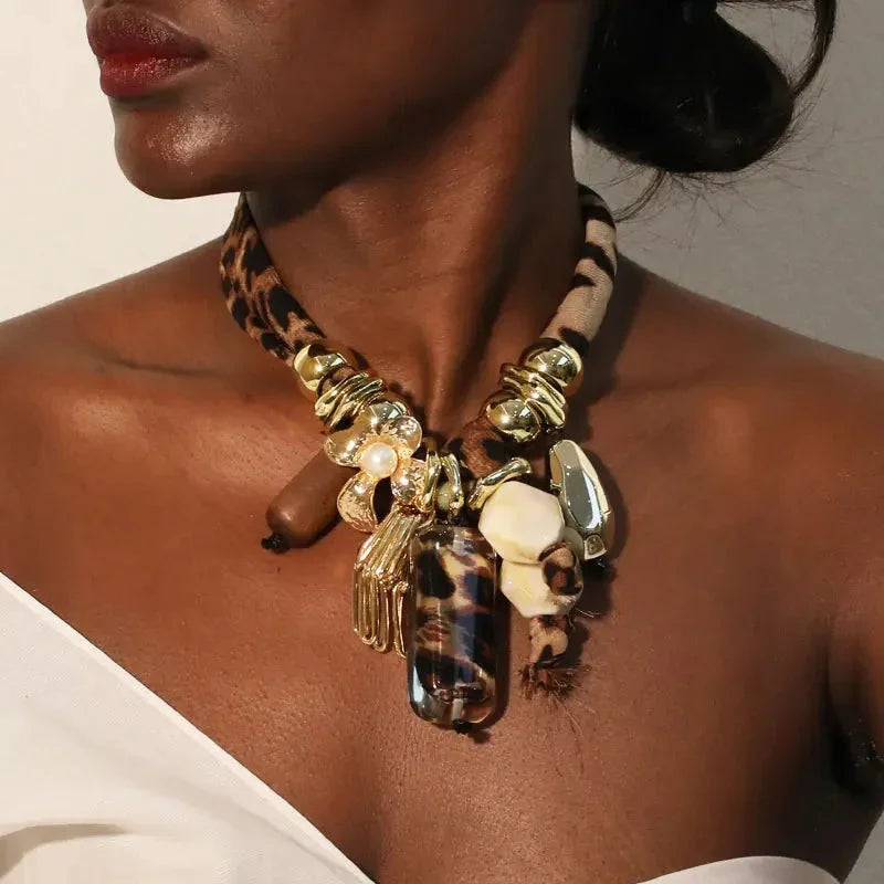 Retro Chic Leopard Beads Necklace — Bold & Timeless - Glow by Hellen African and Boho Jewelry African Home Decor Cultural Accessories
