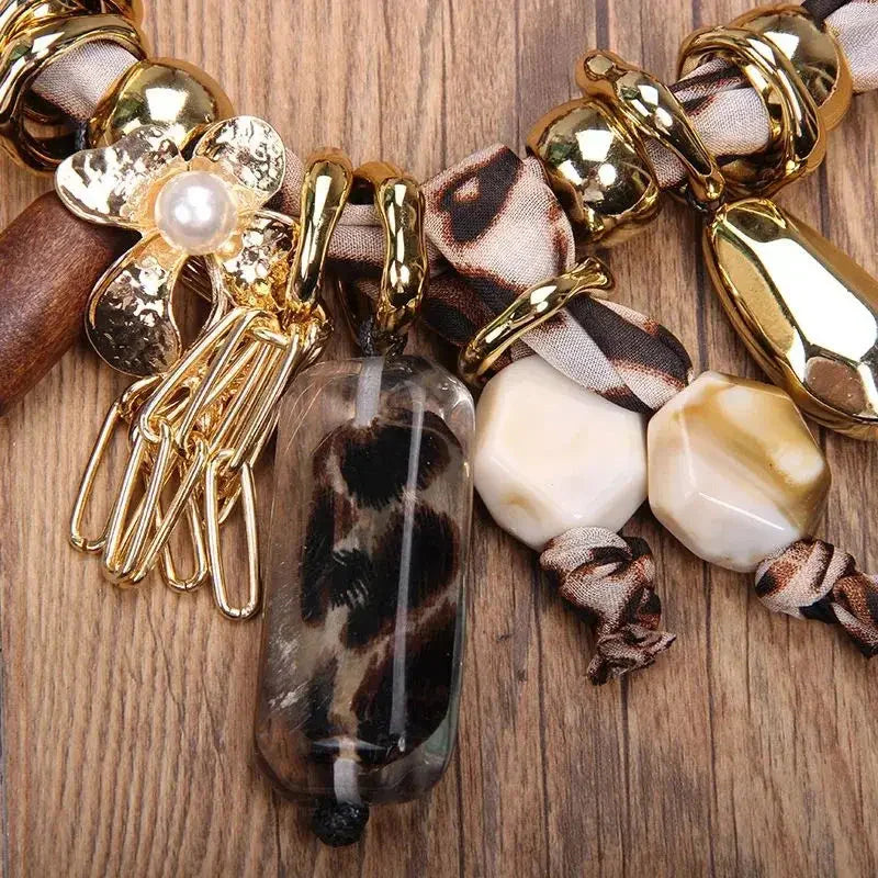 Retro Chic Leopard Beads Necklace — Bold & Timeless - Glow by Hellen African and Boho Jewelry African Home Decor Cultural Accessories