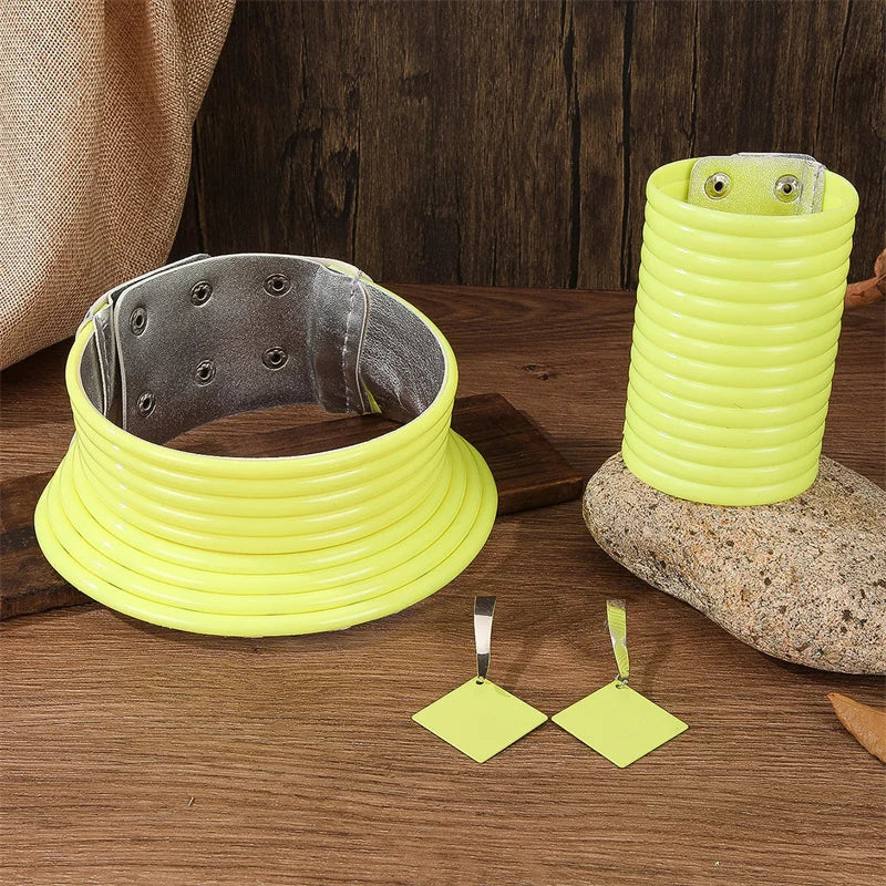 4-Piece Vintage Leather Jewelry Set — Necklace, Bracelet & Earrings - Glow by Hellen African and Boho Jewelry African Home Decor Cultural Accessories